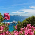 Zamalin Seaview Daire
