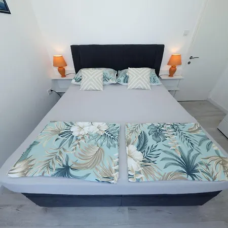 Zamalin Seaview Appartement *