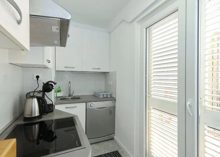 Zamalin Seaview Tribalj