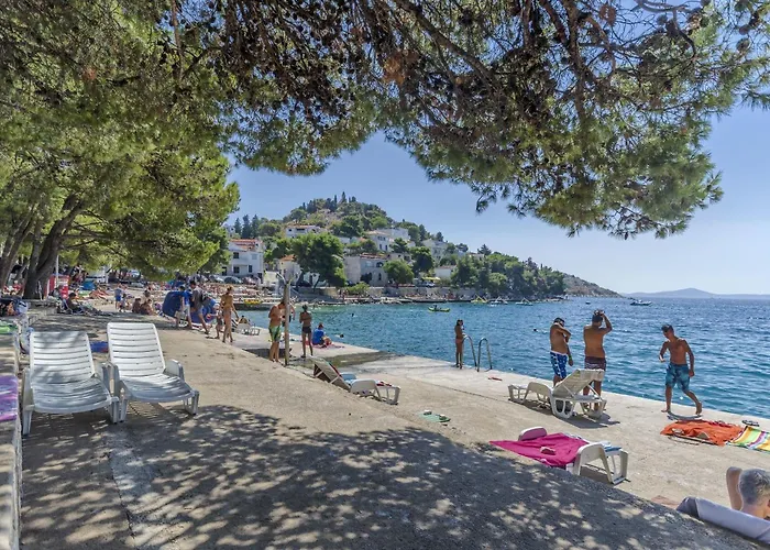 Zamalin Seaview Tribalj